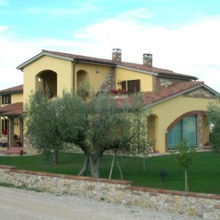 B&B La Casa Fra Gli Olivi Marsciano Buitenkant foto